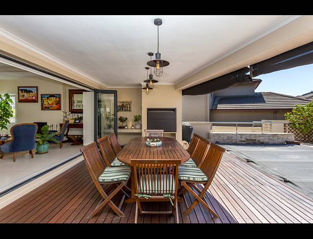 5 BEDROOM HOUSE FOR SALE IN BIG BAY